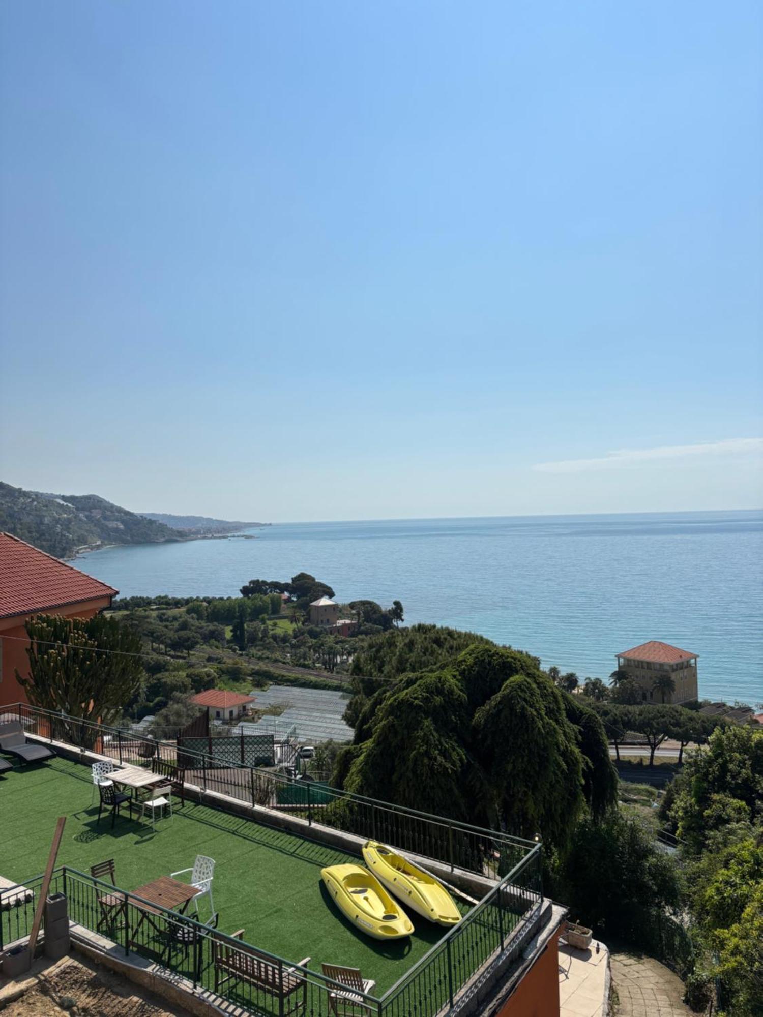 Il Giardino Del Mare Apartment Ventimiglia Ngoại thất bức ảnh